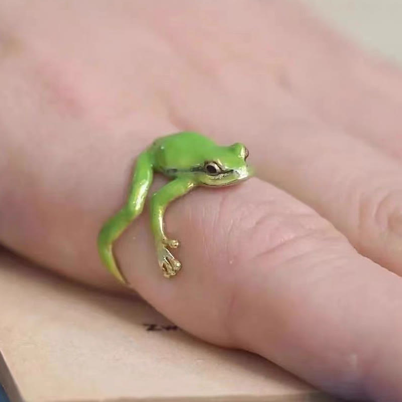 Funny Cute Frog Finger-grasping Ring - image 3