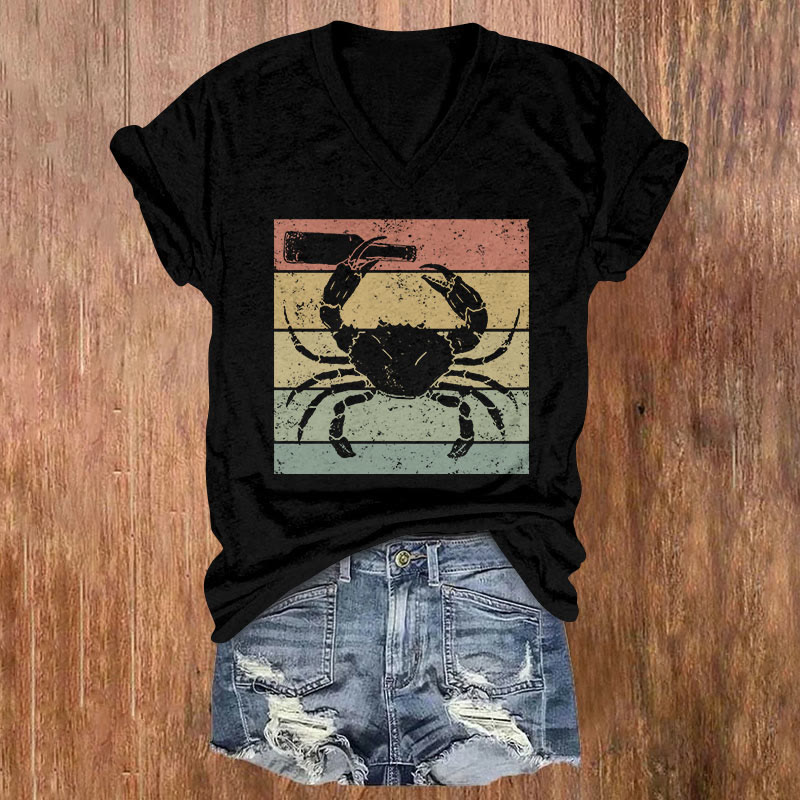 Vintage Funny Crab Holding Beer Bottle Print V-neck T-shirt - Black - US32-34(5XL) - image 4