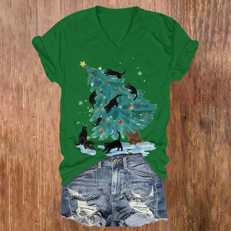 Oil Painting Cats Playing Around Christmas Tree Print V-neck T-shirt - Green - US32-34(5XL) - image 3