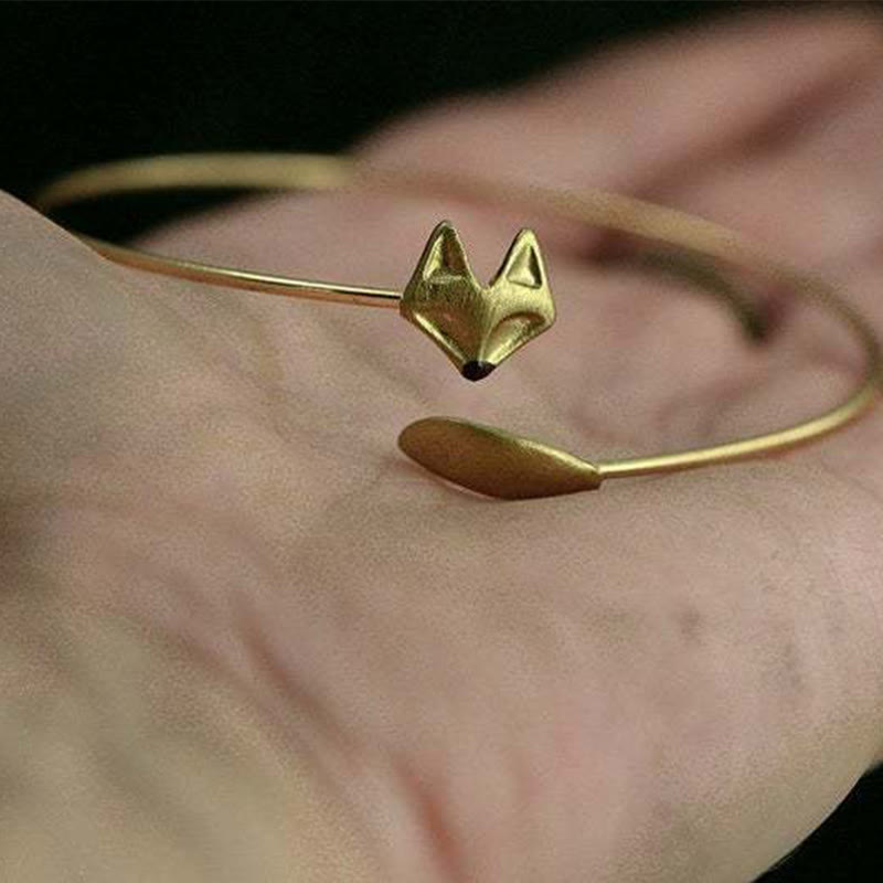 Women's Vintage Fox Head Bracelet - image 2