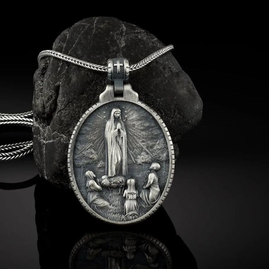 Unsere Liebe Frau von Fatima Handgefertigte Jungfrau Maria Halskette