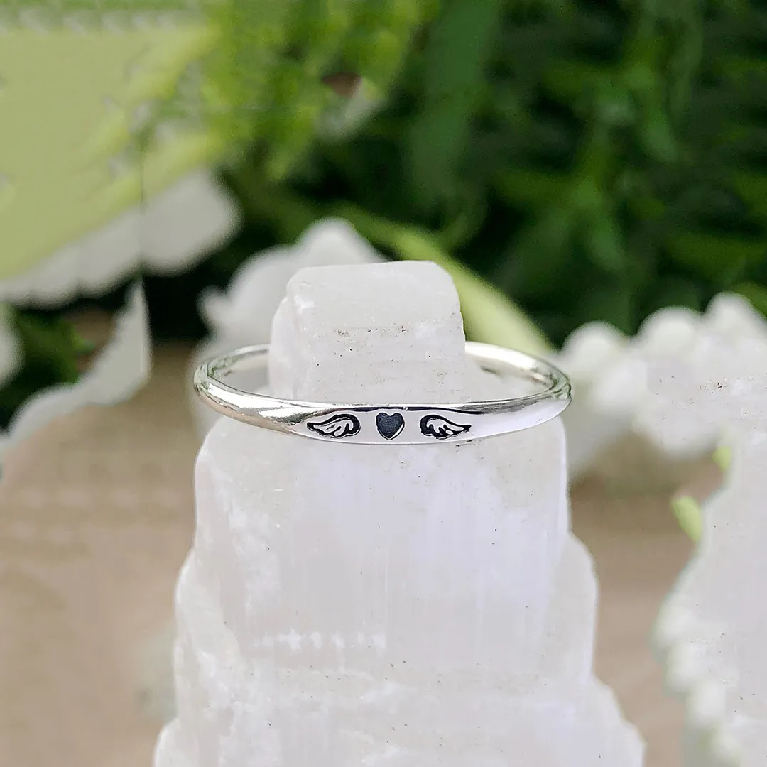 For Memorial - Love ring with wings