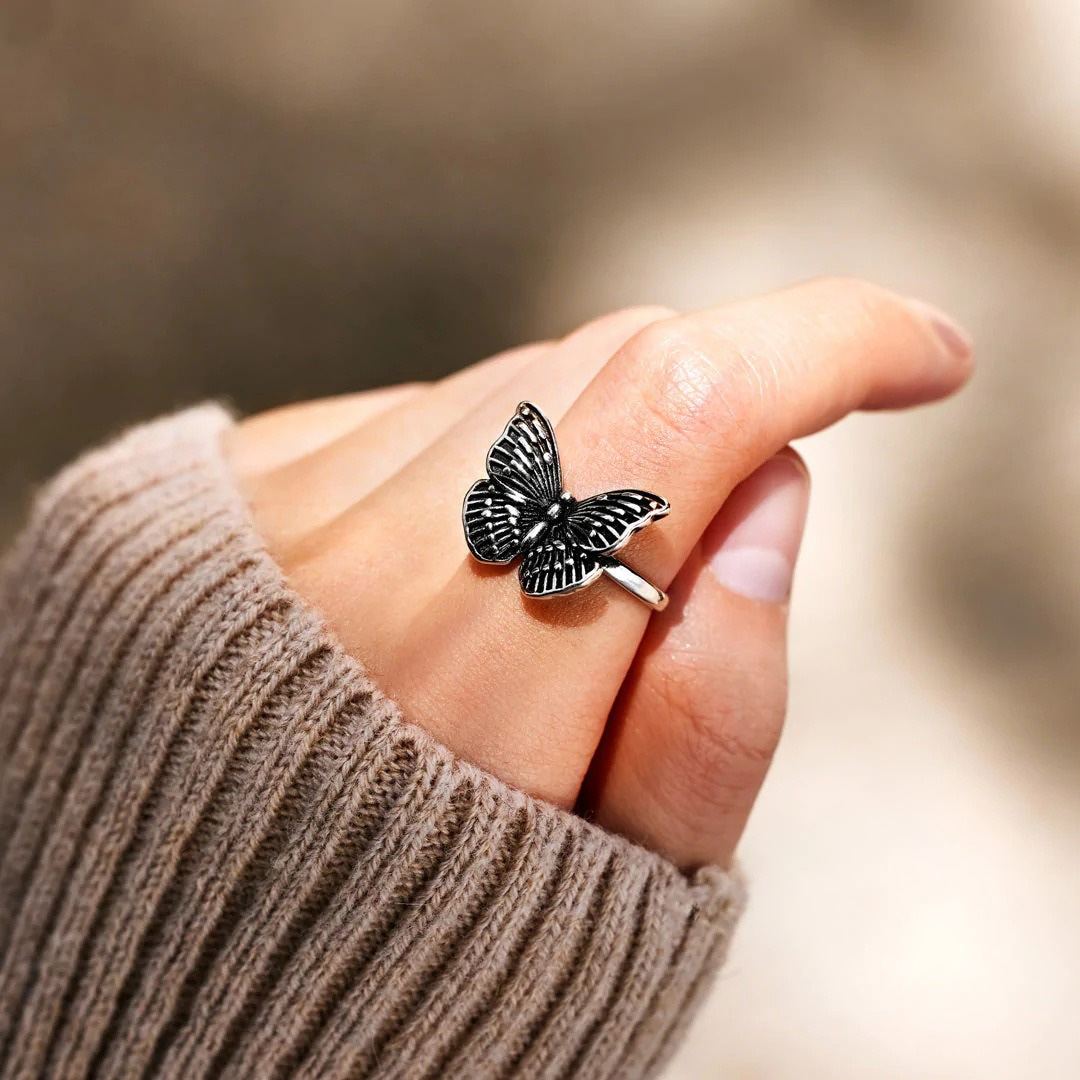For Memorial-Black Butterfly Adjustable Ring