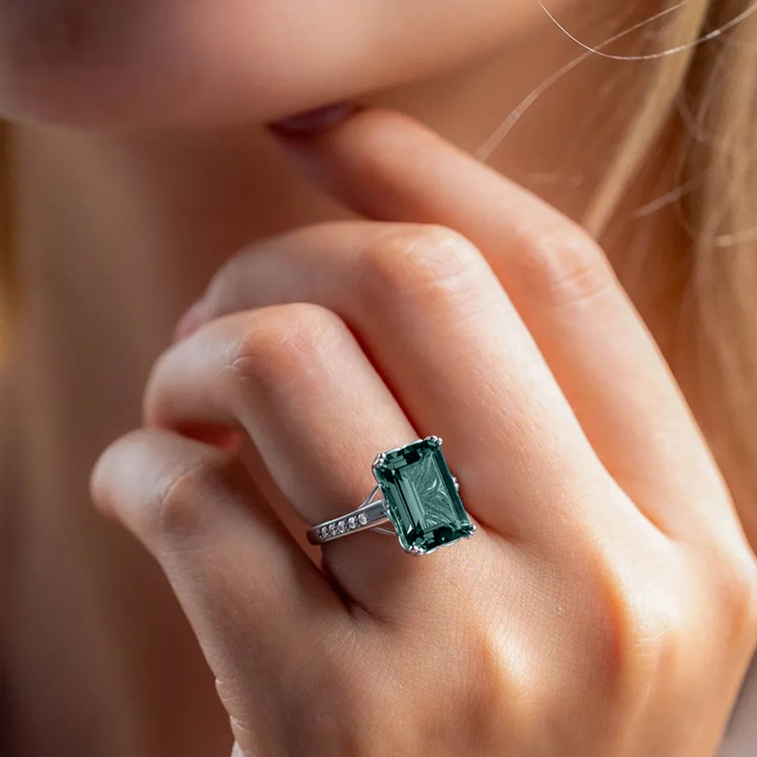 A self-Reminder You are still enough-Emerald-Cut Sculpted Ring 