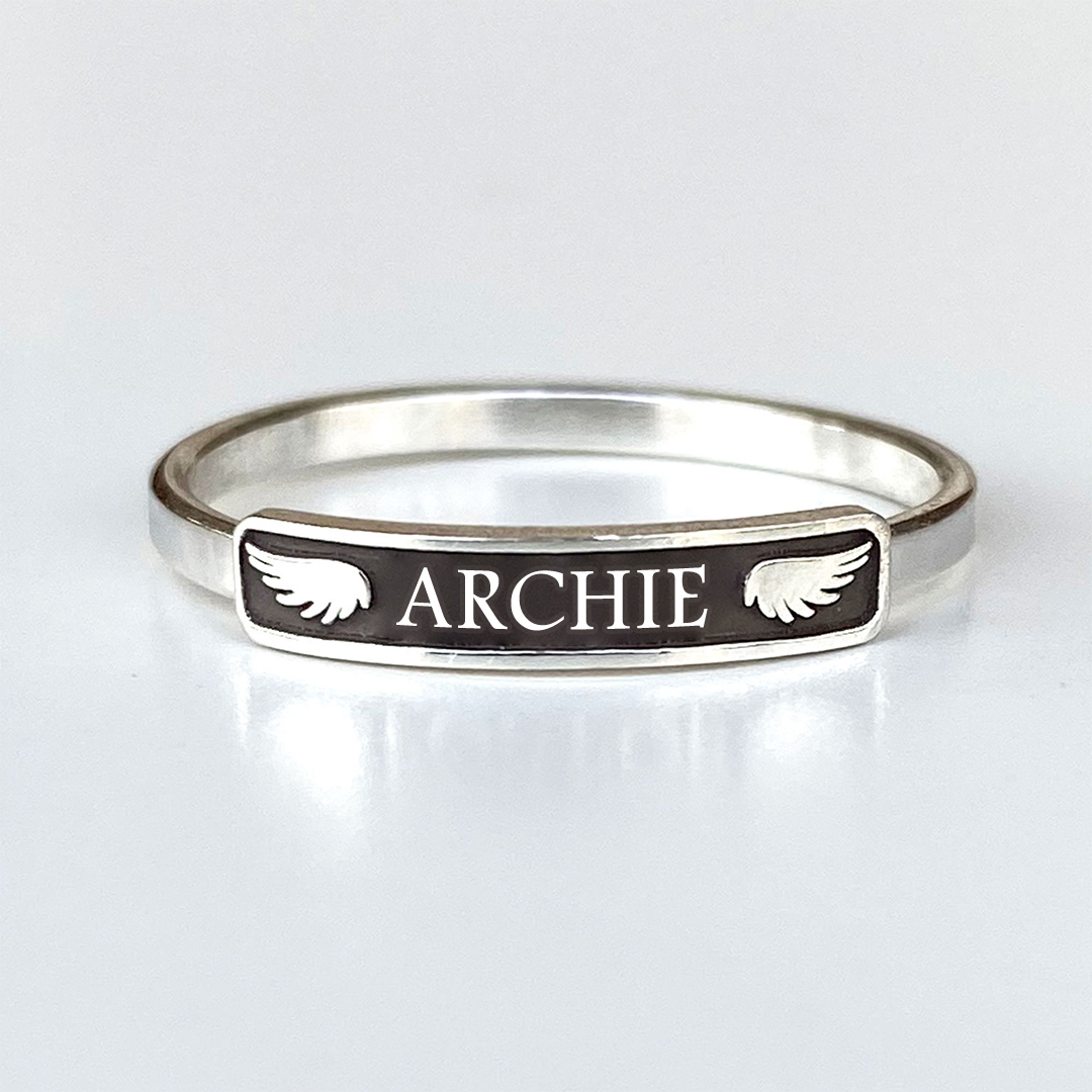 S925 I’M A Mother To A Son With Wings Custom Name Ring