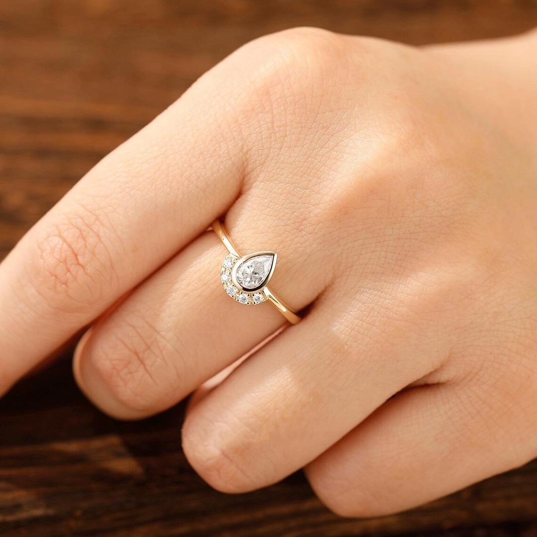 For Self -Teardrop-Edged Diamond Ring