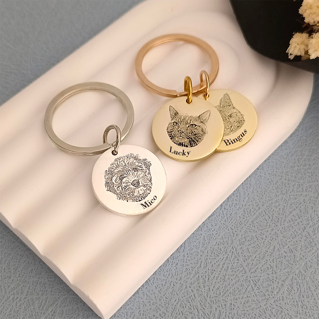 Custom Pet Face Portrait Keychain