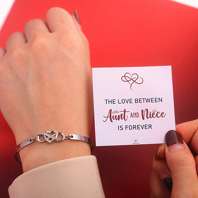 The Love Between Aunt & Niece/Friends/Grandmother&Granddaughter Is Forever Heart Bracelet