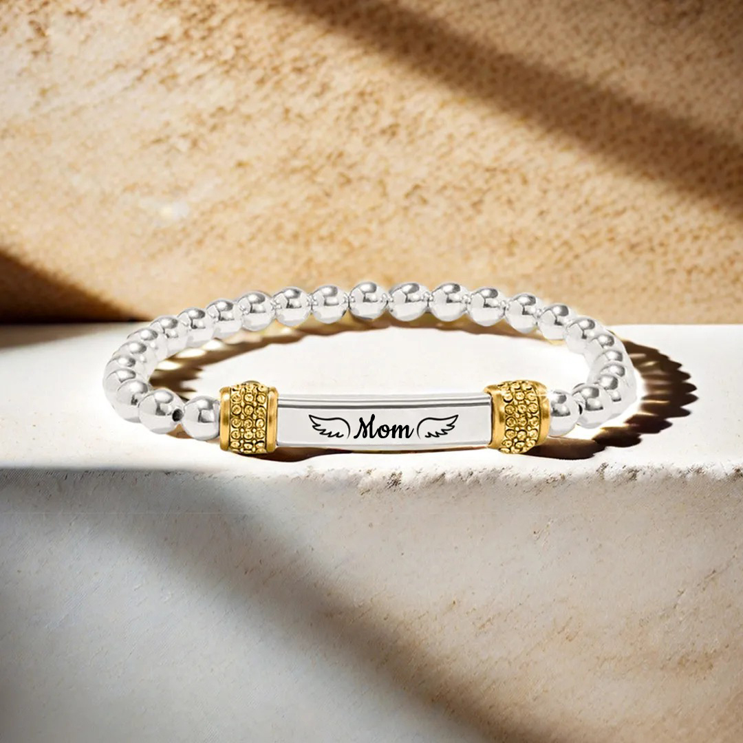 For Memorial -  I'm A Daughter To A Mom With Wings Custom Name Bead Bracelet