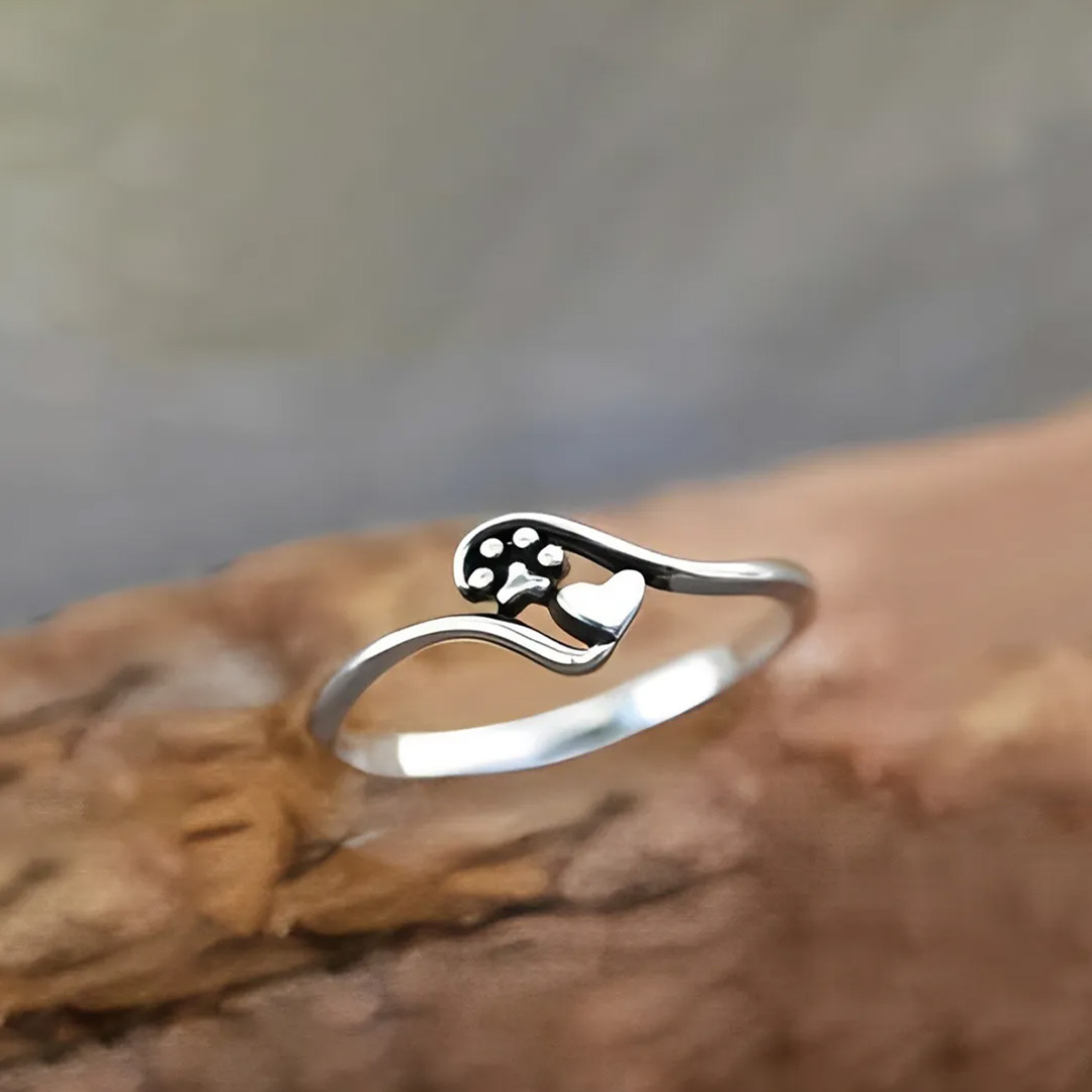 Love Never Gone-Heart Paw Print Ring