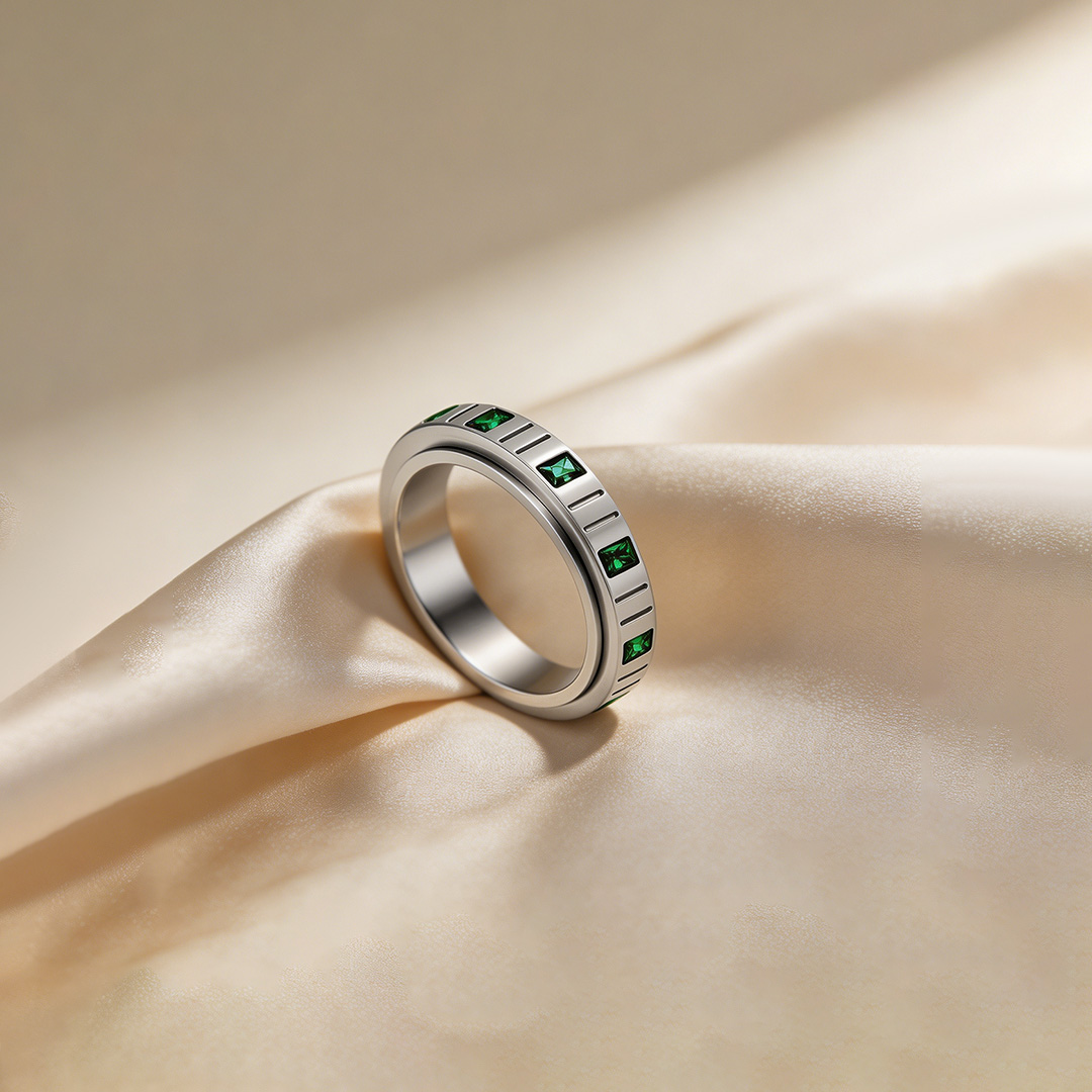 Anti-Anxiety-Green Gemstone Rotating Ring