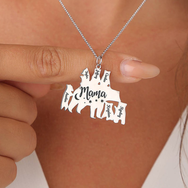 Personalized Mama Bear Necklace for Mom