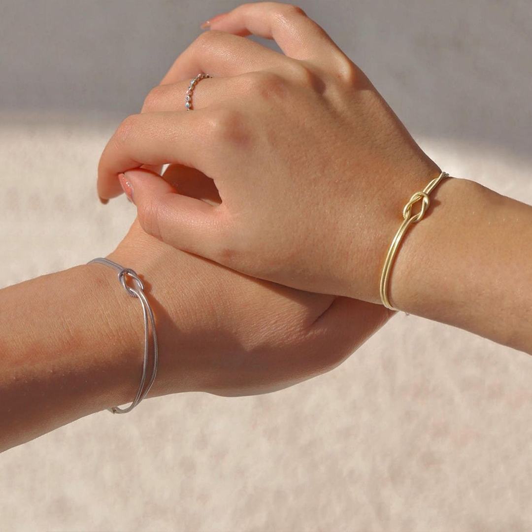 For Love - Infinity Knot Bracelet