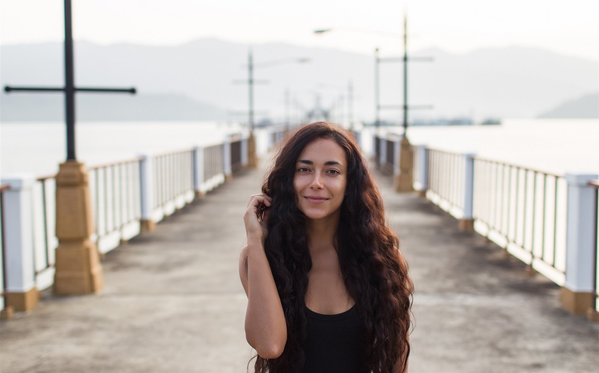 What Is the Difference Between Wigs, Weaves and Hair Extensions?