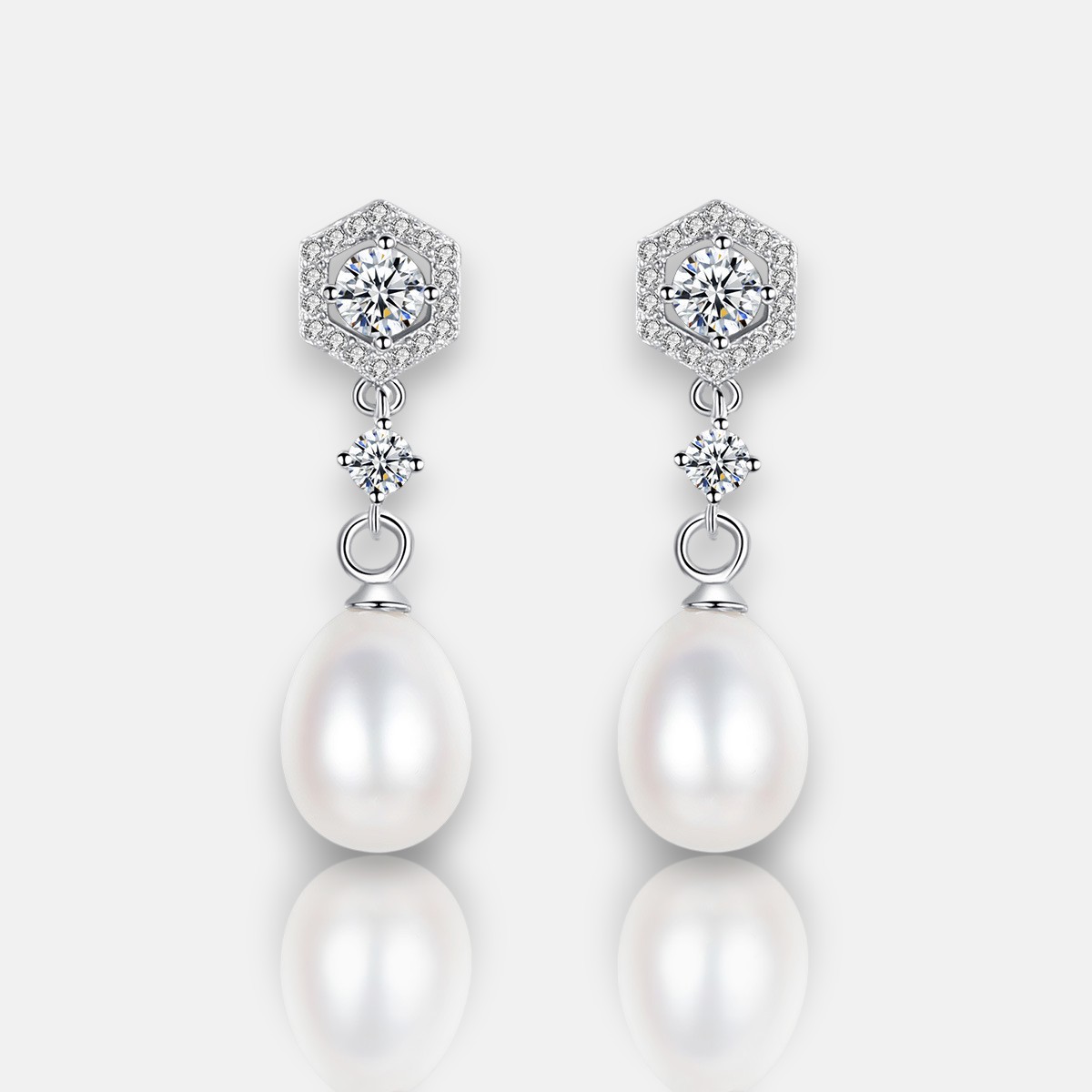 S925 Silver Freshwater Pearl Earrings for Women – Elegant Pearl Jewelry