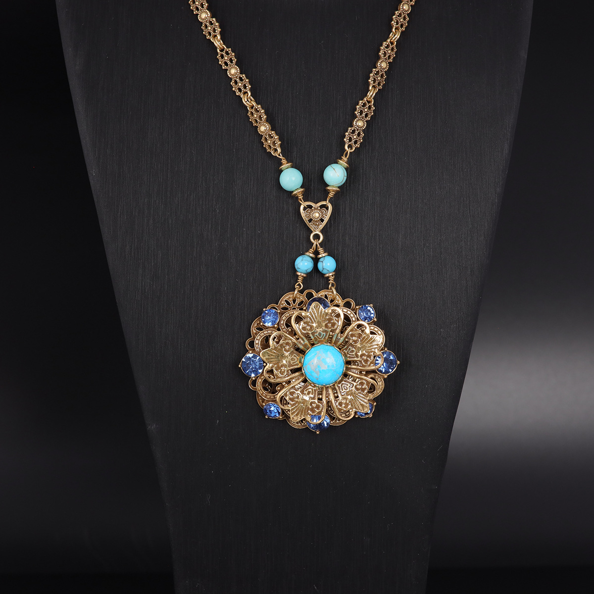 Pendant Necklace – Vintage Gold-Tone Turquoise Flower Statement Jewelry