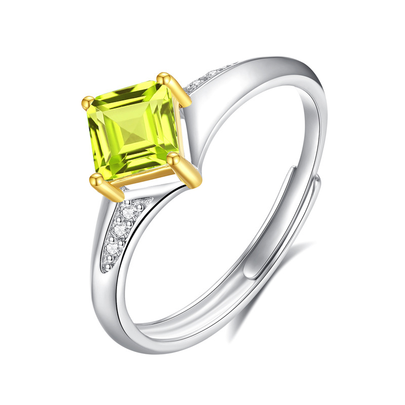 Peridot Solitaire Ring – Square Cut in S925 Silver
