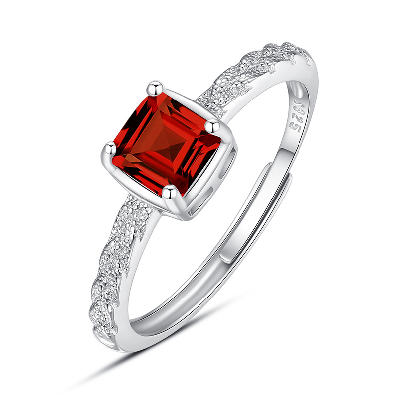 Natural Peridot Ring – S925 Sterling Silver Open Band Cube Design