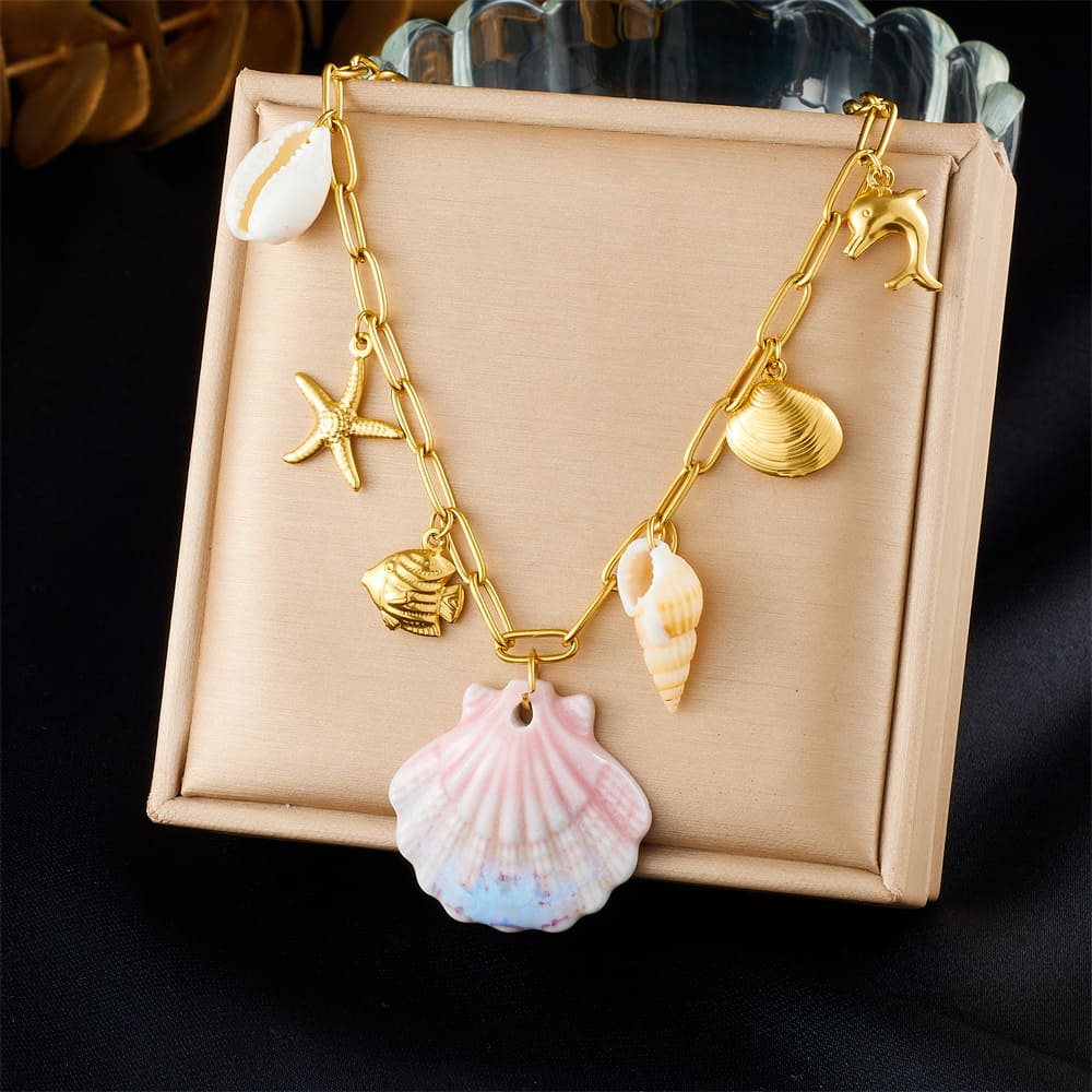 Colorful Scallop Necklace – Ocean-Inspired Gold-Plated Pendant with Starfish & Dolphin