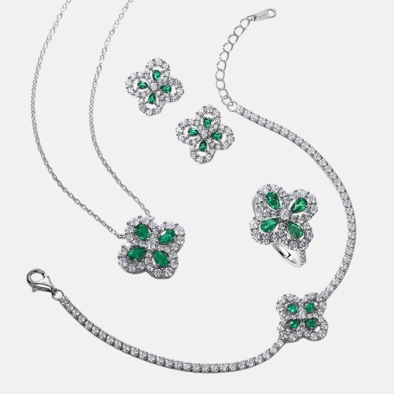 Birthstone Necklace – Lab Emerald Clover Set in S925 Silver Jewelry