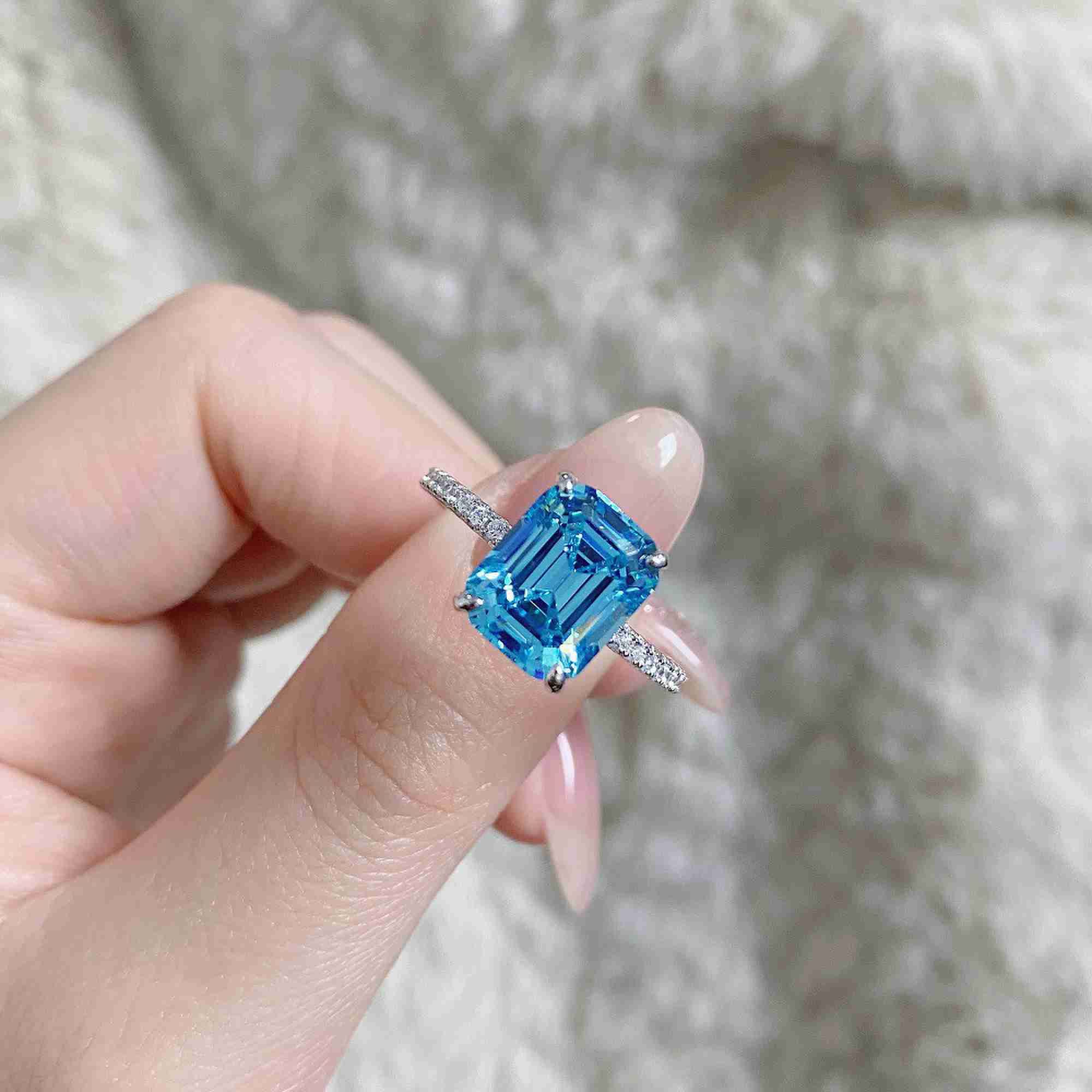 S925 Sterling Silver Four-Prong Aquamarine Ring – March Birthstone Ring