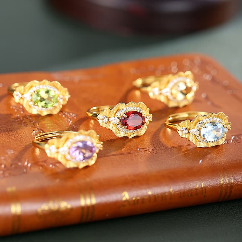 Peridot Open Band Ring in Sterling Silver – August Birthstone Ring Gold Style