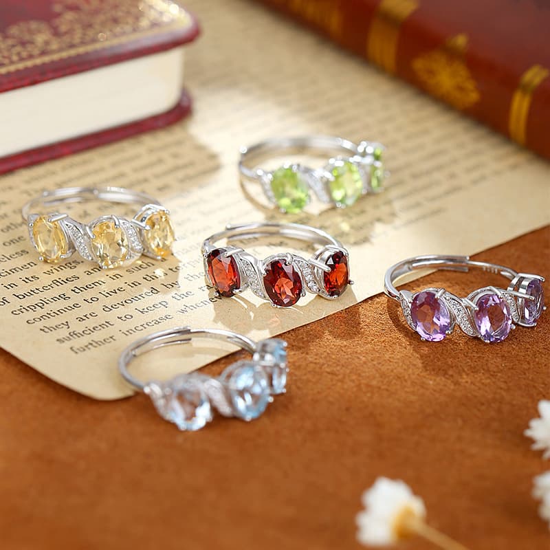 Triple Gem Geometric Ring in S925 Silver – Peridot Silver Ring Option