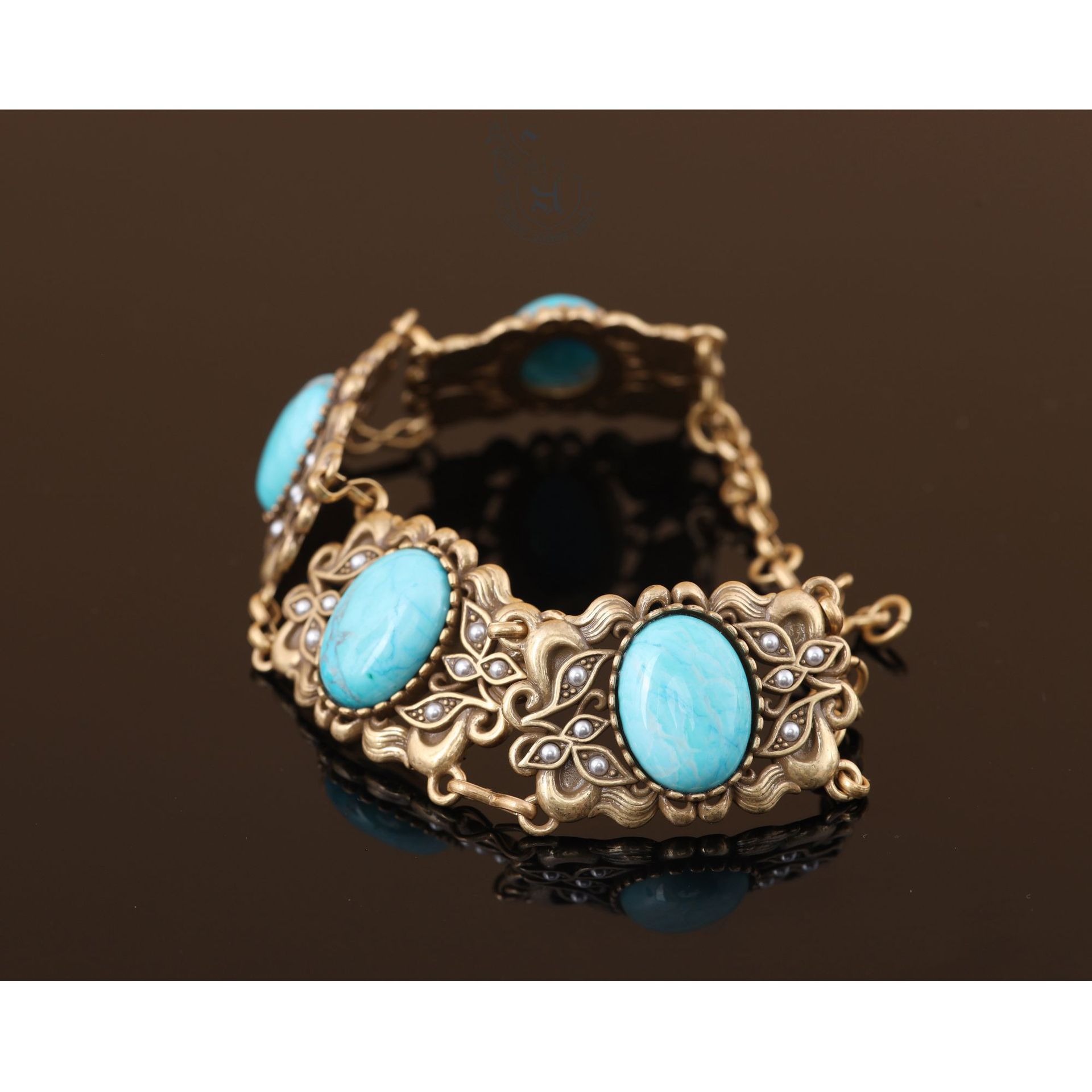 Turquoise Bracelet – Vintage-Inspired Hollow Filigree Luxury Design