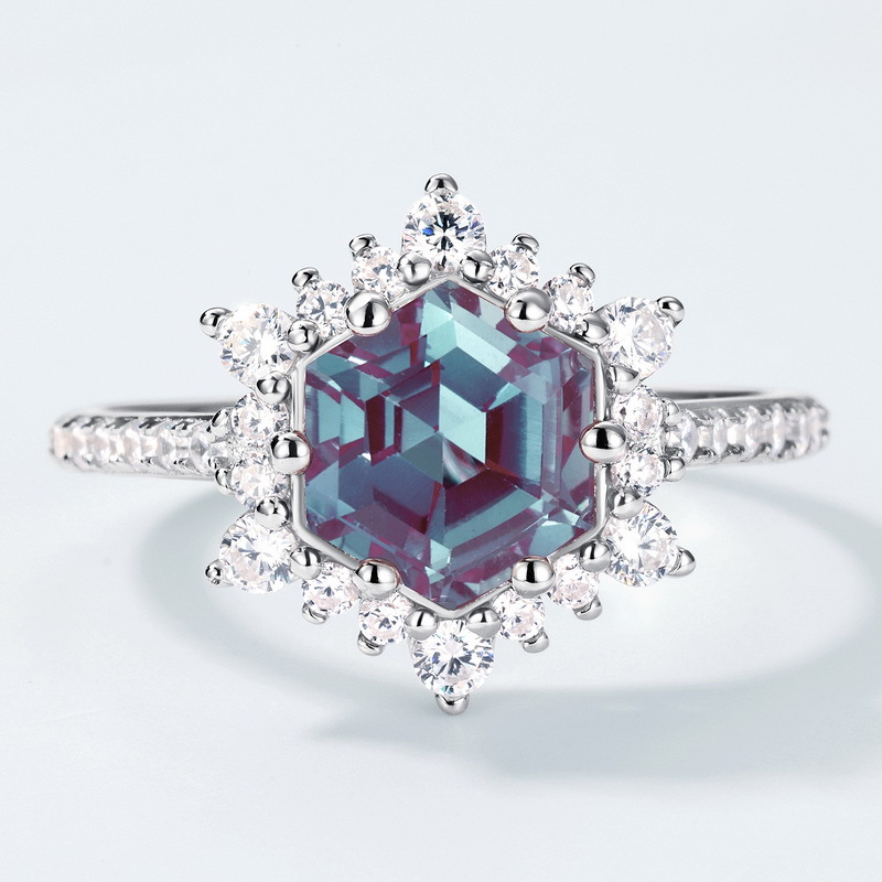 Hexagon Cut Alexandrite Ring | S925 Sterling Silver Color‑Change Gem – June Birthstone