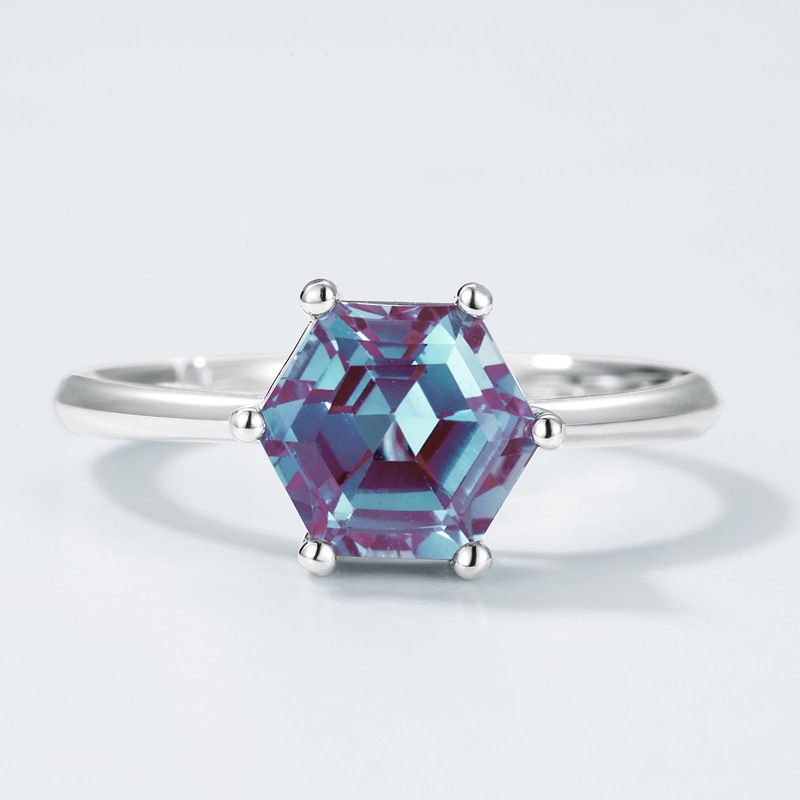 Hexagon Cut Alexandrite Ring | S925 Sterling Silver Color‑Change Gem – Unique Birthstone Design