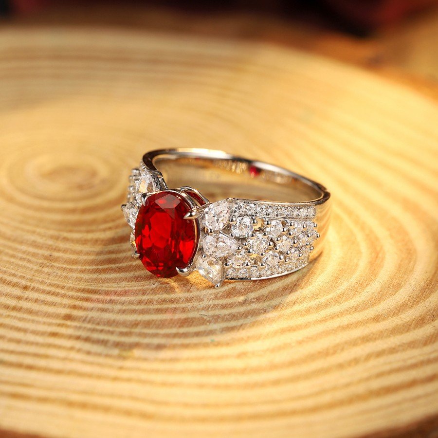 Vintage Ruby Ring – 7×9mm Lab Ruby in S925 Silver Setting
