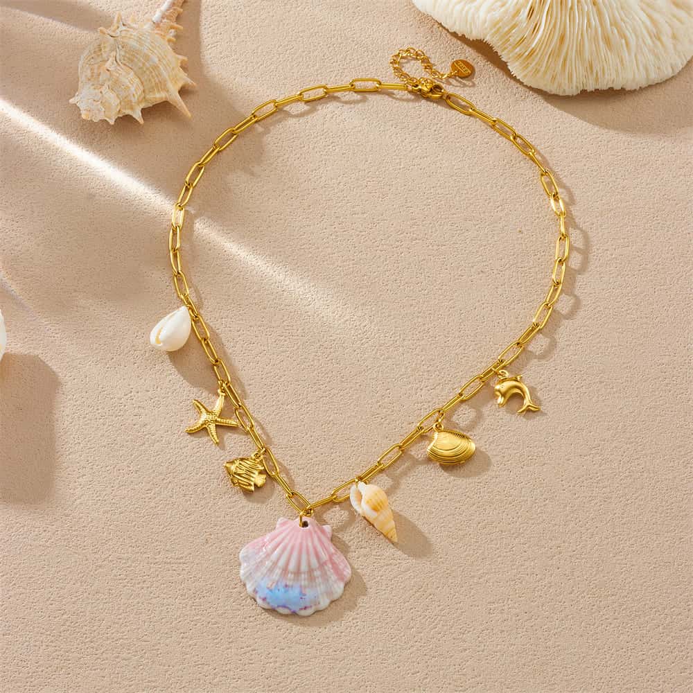 Colorful Scallop Necklace – Ocean-Inspired Gold-Plated Pendant with Starfish & Dolphin