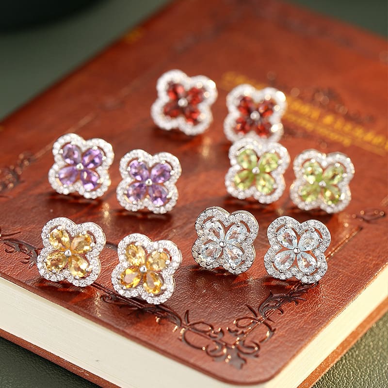 Flower Earrings – Four-Leaf Clover S925 Silver with Natural Peridot