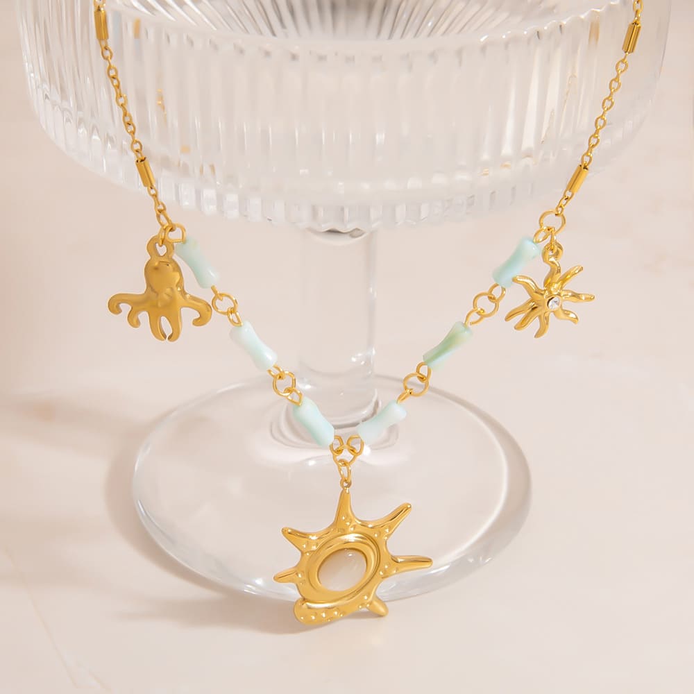 Mother’s Day Necklace Deals – 18K Gold Plated Starfish & Coral Pendant Choker