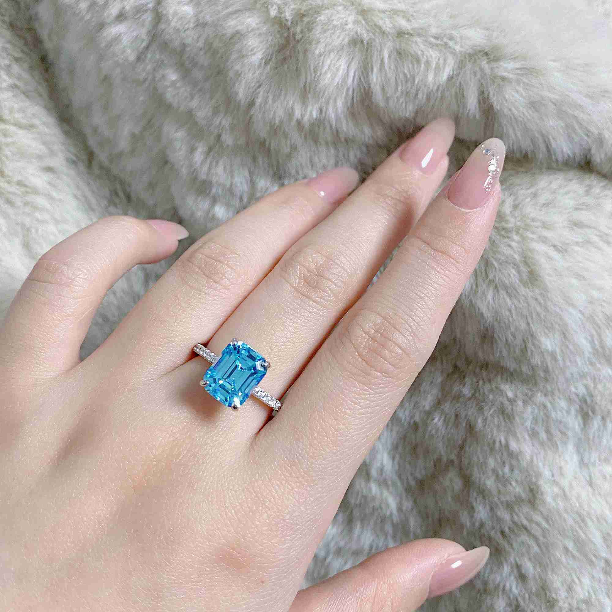 S925 Sterling Silver Four-Prong Aquamarine Ring – March Birthstone Ring