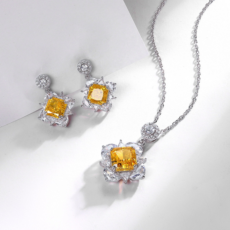 Aquamarine Pendant Necklace – Ice-Flower Cut S925 Birthstone Jewelry