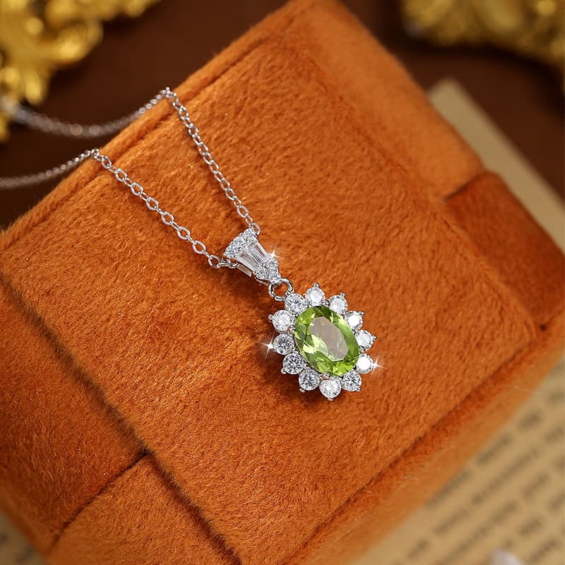 Sunflower Pendant Necklace – S925 Silver Natural Gemstone | Blingku