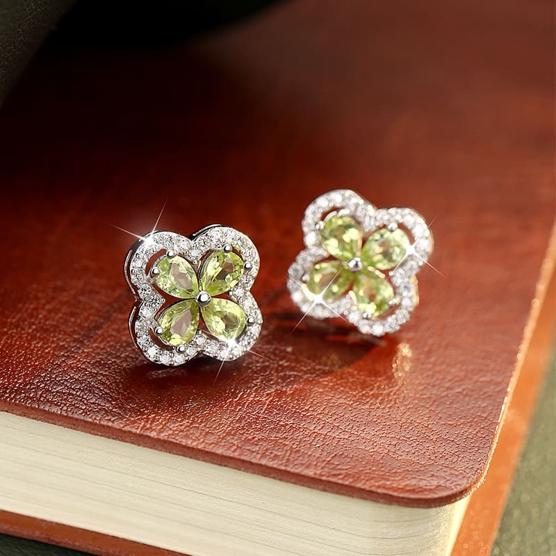 Flower Earrings – Four-Leaf Clover S925 Silver with Natural Peridot