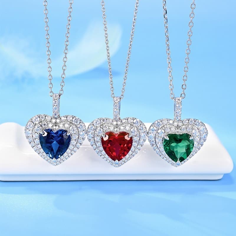 S925 Sterling Silver Heart-Shaped Sapphire Pendant Necklace – Elegant Luxury