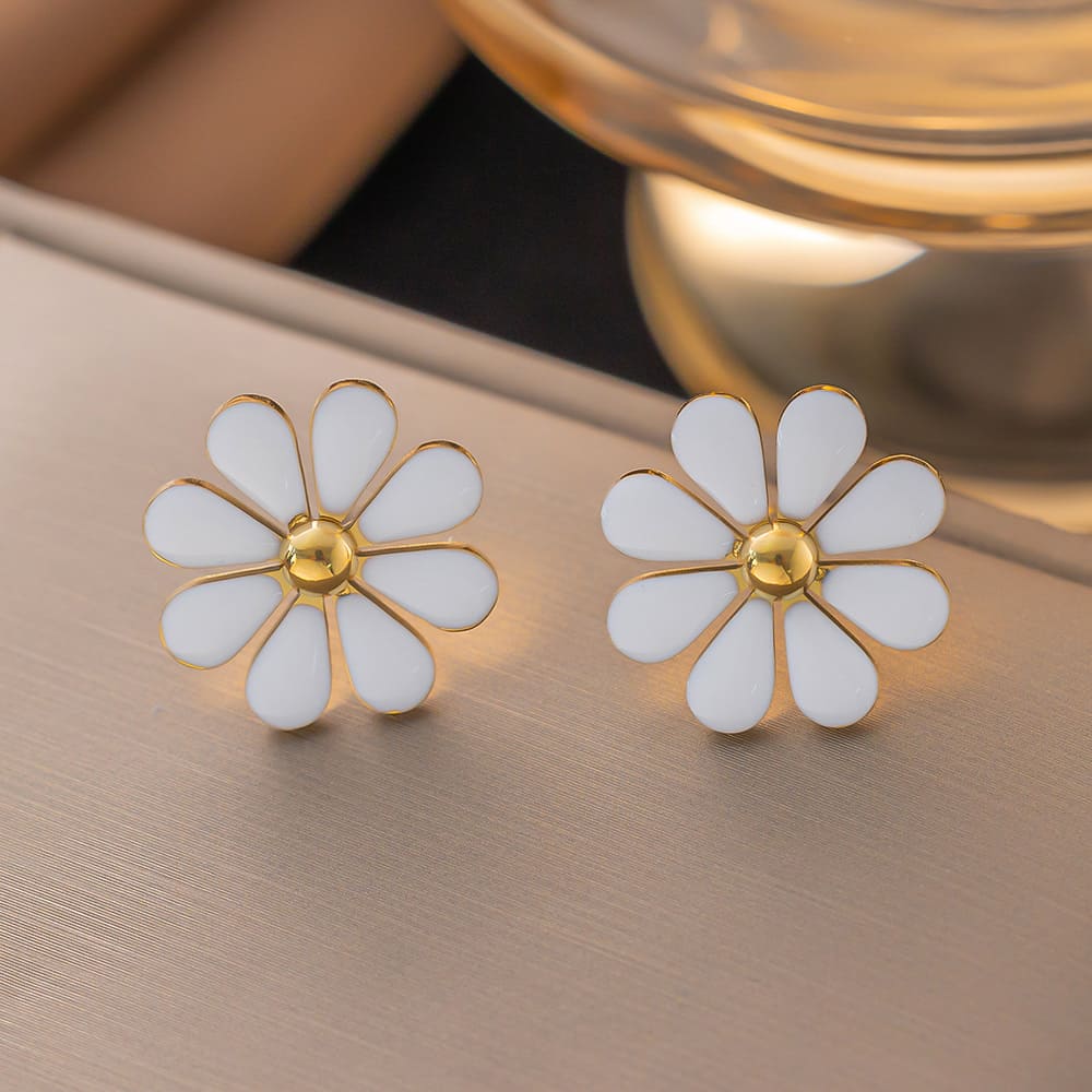 18K Gold Plated Earrings – Dainty Everyday Styles Under $10