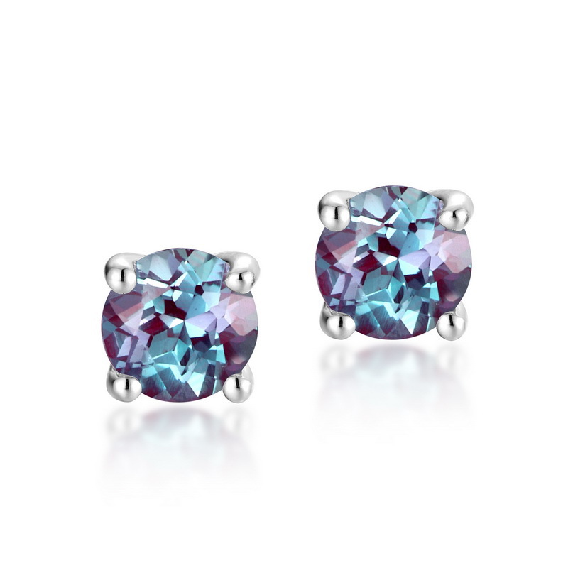 Four‑Prong Alexandrite Stud Earrings | S925 Sterling Silver Color‑Change Gem – June Birthstone