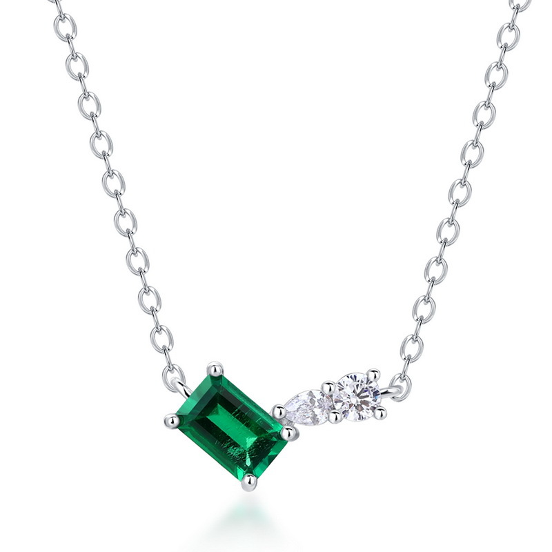 Lab-Grown Emerald Birthstone Necklace in S925 Sterling Silver