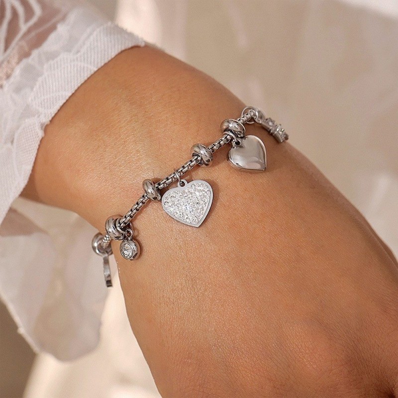 Heart Bracelet – 18K Gold Plated Stainless Steel with CZ Accents