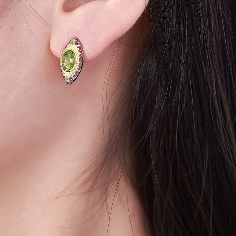 S925 Silver Two-Tone Oval Peridot Earring Set