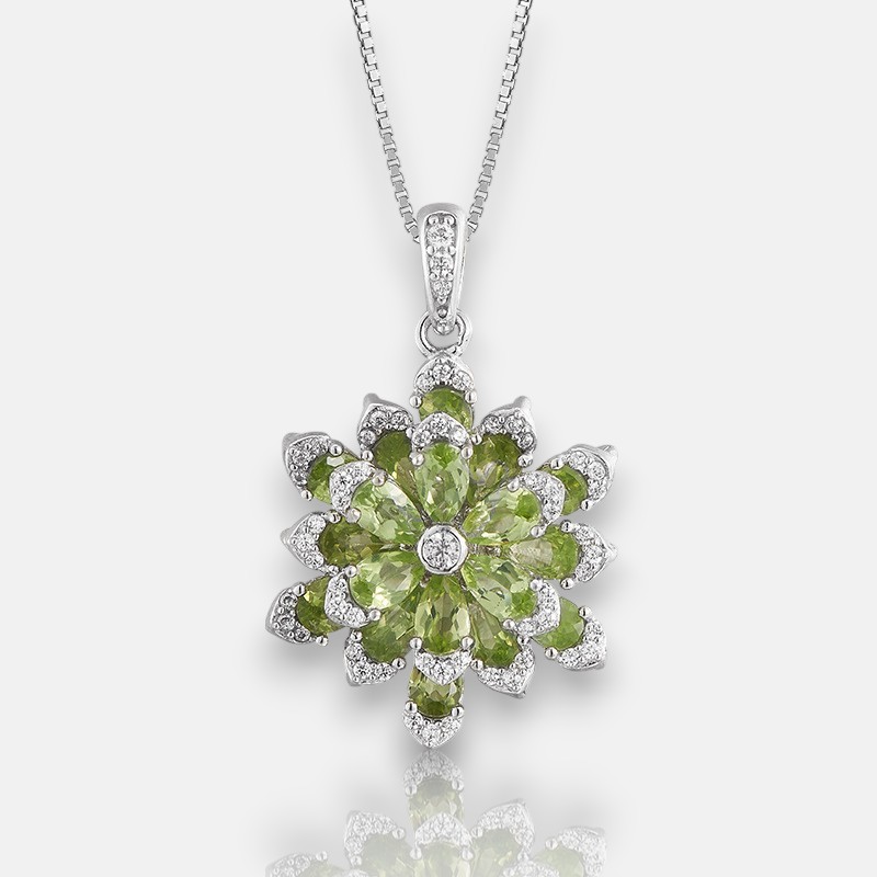 S925 Silver Peridot Flower Pendant Necklace