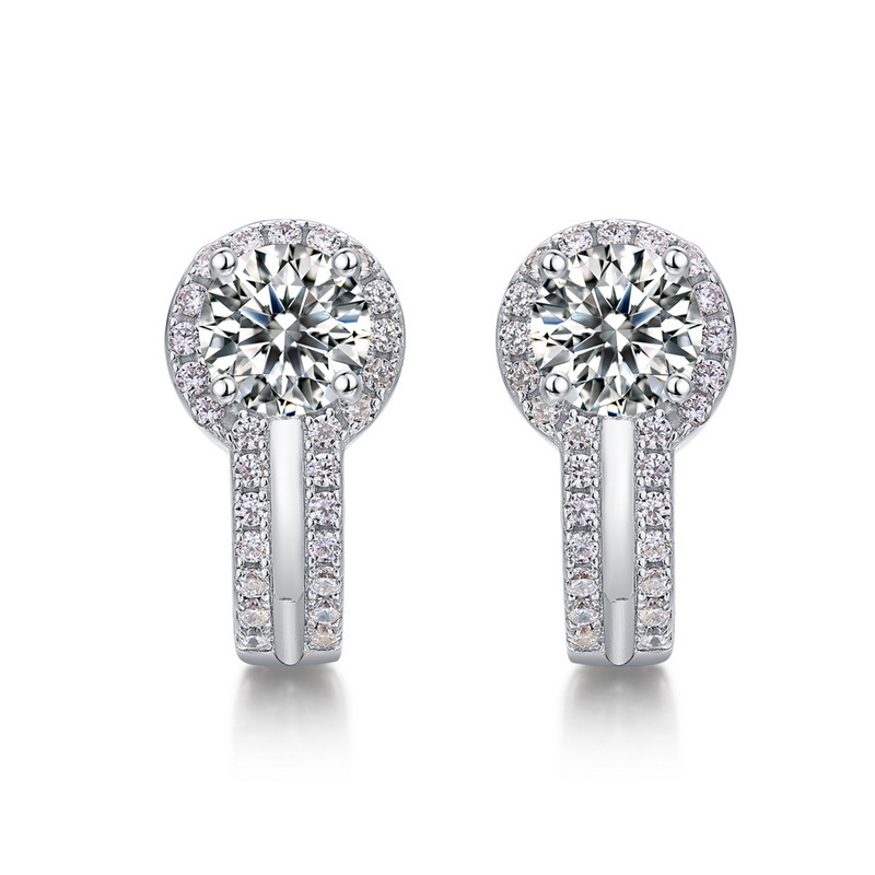 Moissanite Stud Earrings – S925 Silver 4-Prong Minimalist Style