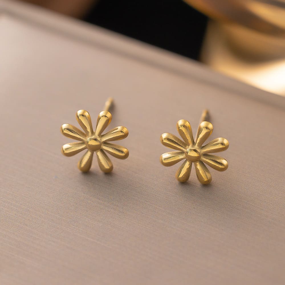 18K Gold Plated Earrings – Dainty Everyday Styles Under $10