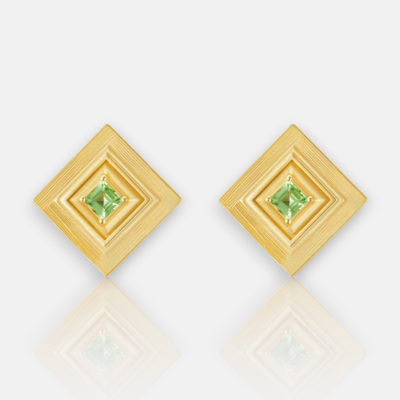S925 Silver Geometric Peridot Stud Earrings