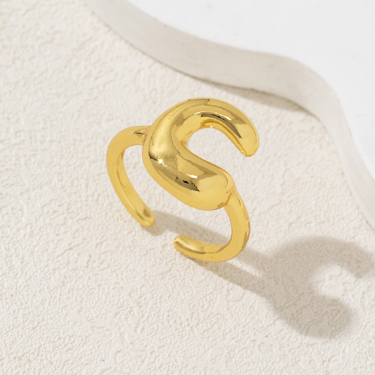 Letter Ring – Polished Mirror Finish Alphabet Initial Ring