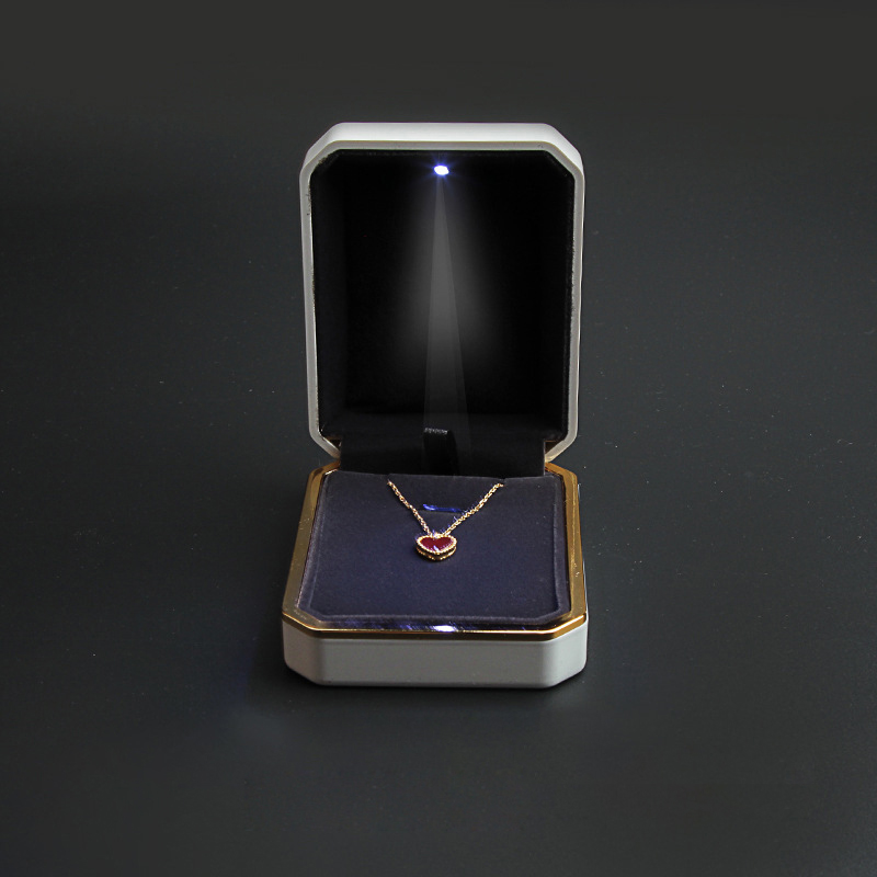 Fashion Oval Emerald Open Ring in S925 Silver | May Birthstone Jewelry